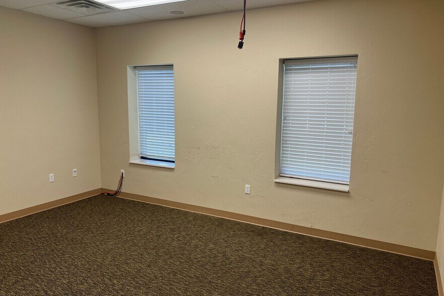 More Photos Of 2820 Global Pky, Midwest City Industrial For Sale