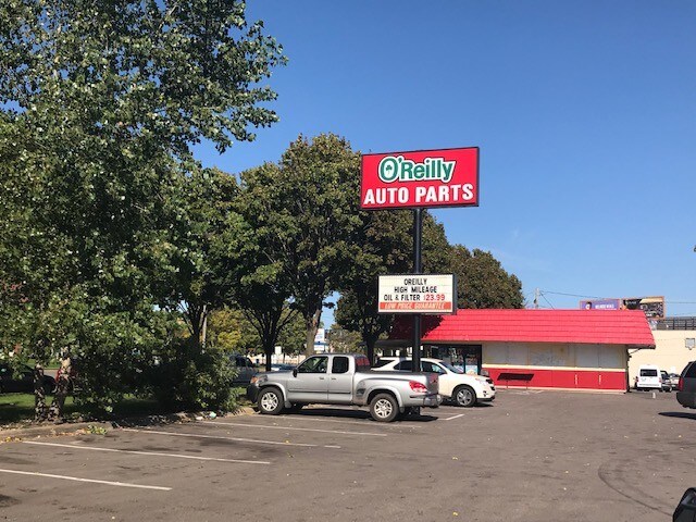 More Photos Of 450 Lexington Pky N, Saint Paul Fast Food For Sale