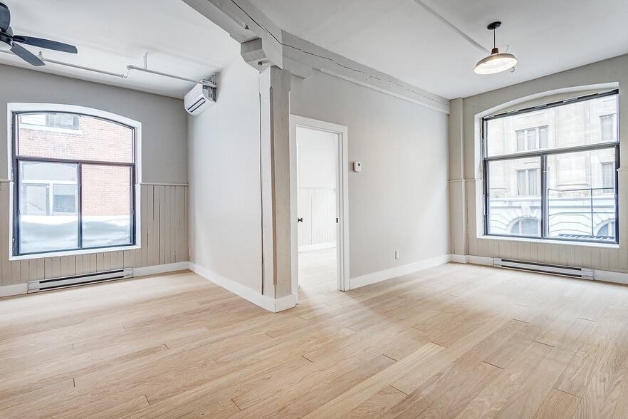 More Photos Of 110-112 Rue McGill, Montréal Apartments For Sale