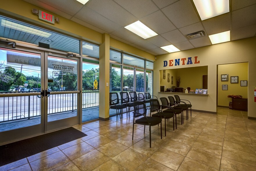 More Photos Of 909 S Tyler St, Dallas Medical For Sale