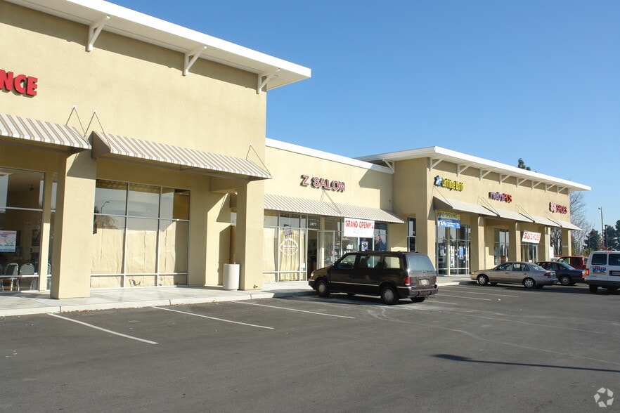 More Photos Of 3951-3985 Stevens Creek Blvd, Santa Clara General Retail For Lease
