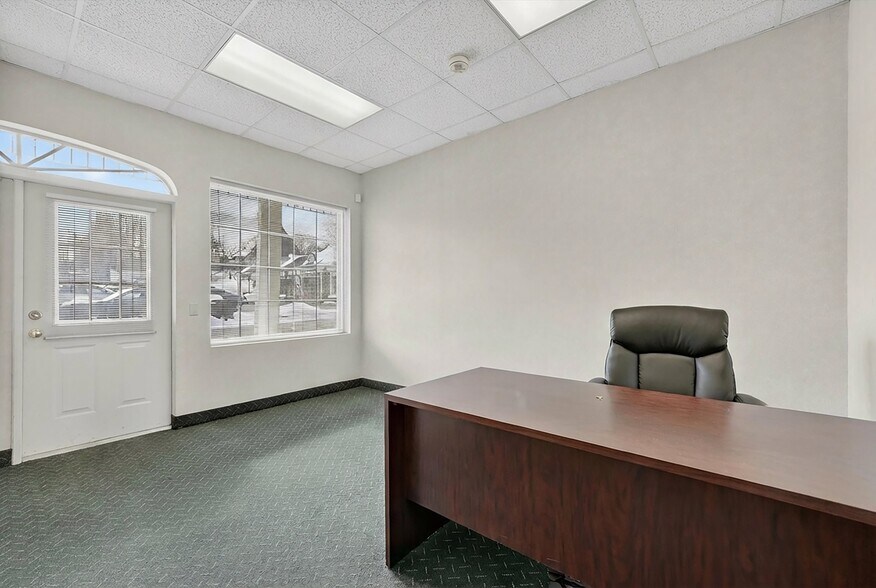 More Photos Of 24-26 Liberty Square Mall, Stony Point Office For Sale