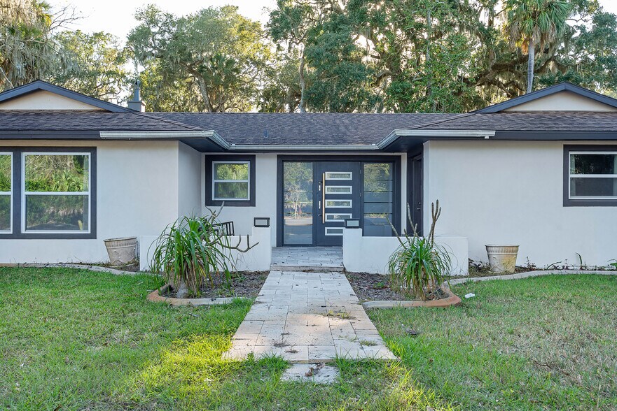 More Photos Of 5062 N Ocean Shore Blvd, Palm Coast Restaurant For Sale