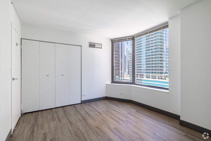 More Photos Of 420 E Ohio St, Chicago Apartments For Sale