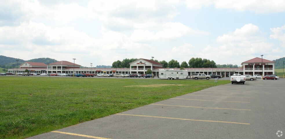 More Photos Of 245 B Skidmore Ln, Sutton Unknown For Lease