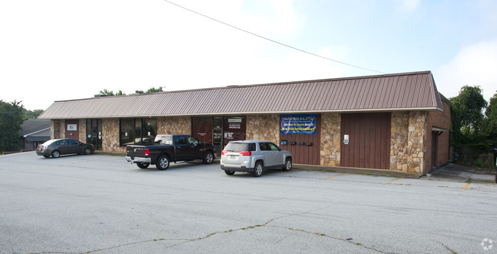 Primary Photo Of 7274 Bankhead Hwy, Douglasville Flex For Sale