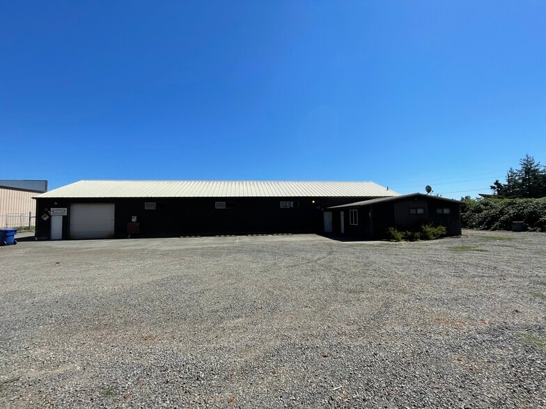 Primary Photo Of 3526 Brooks Ave NE, Salem Warehouse For Lease