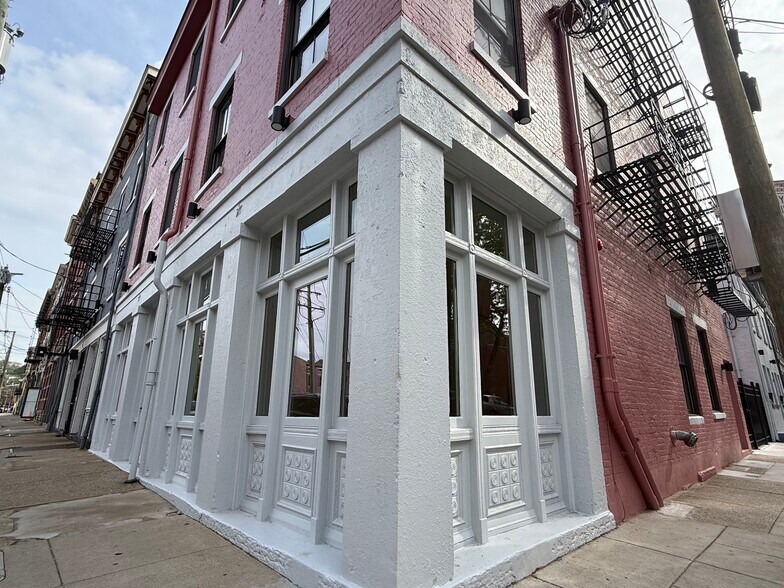 Primary Photo Of 1400 Walnut St, Cincinnati Apartments For Lease