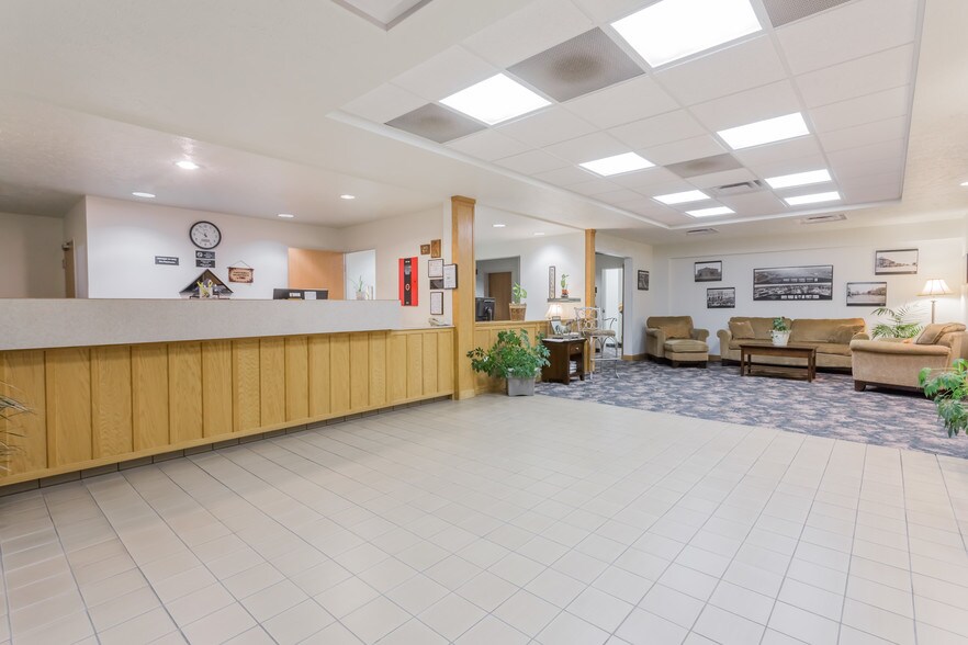 More Photos Of 305 Highway 183, Alma Hotel For Sale