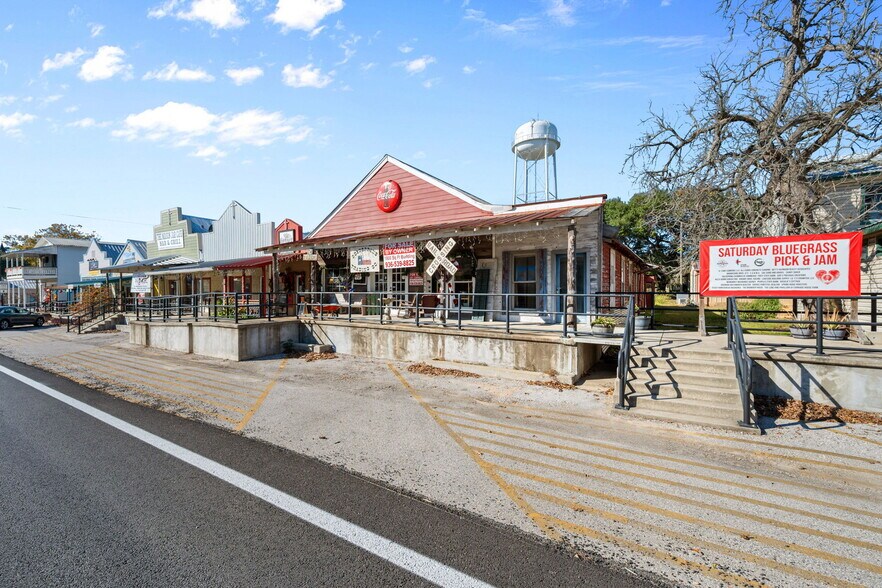 Primary Photo Of FM 1514, Coldspring Storefront Retail Office For Sale