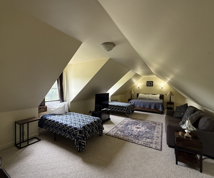 More Photos Of 3144 Riverbend Rd, Heber Springs Hotel For Sale