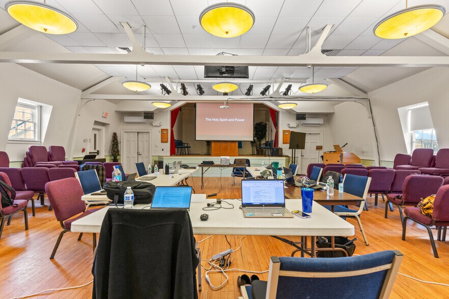 More Photos Of 479 Main St, Westbrook Public Library For Sale