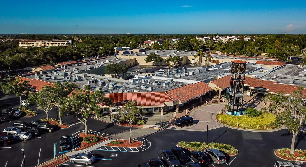 More Photos Of 7506-7524 Dr Phillips Blvd, Orlando Unknown For Lease