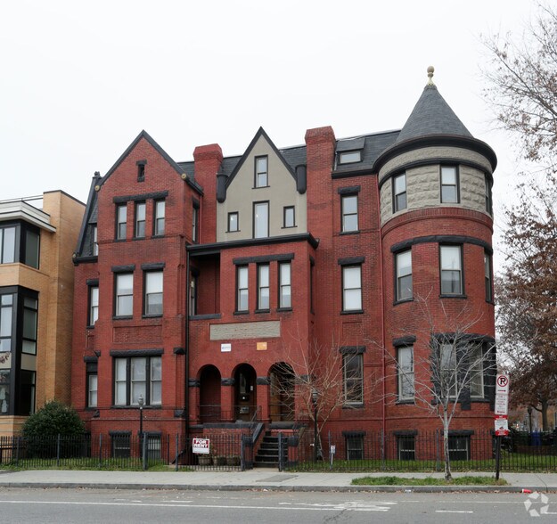 More Photos Of 1501 11th St NW, Washington Office For Sale