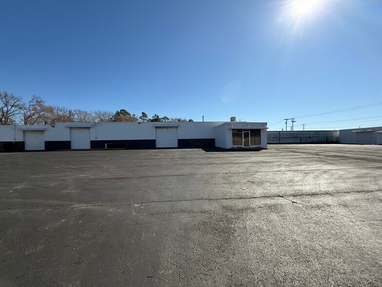 Primary Photo Of 3708 Shiloh Rd, Tyler Industrial For Sale