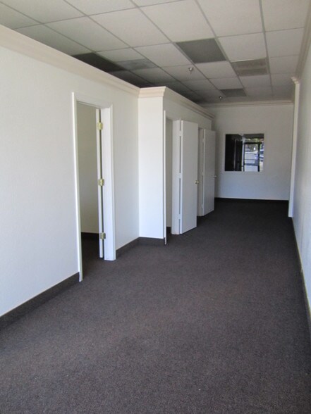 More Photos Of 101 S Rainbow Blvd, Las Vegas Unknown For Lease
