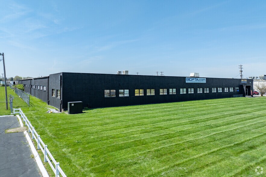 Primary Photo Of 195 Phillipi Rd, Columbus Warehouse For Lease