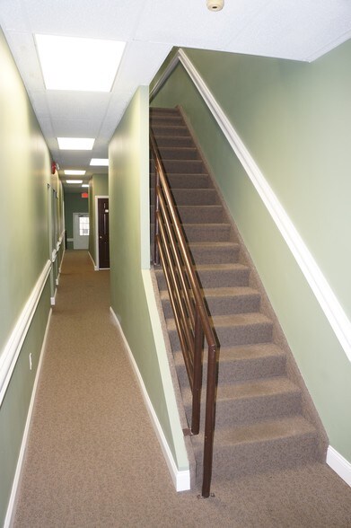 More Photos Of 188 Eagle Rock Ave, Roseland Office For Lease