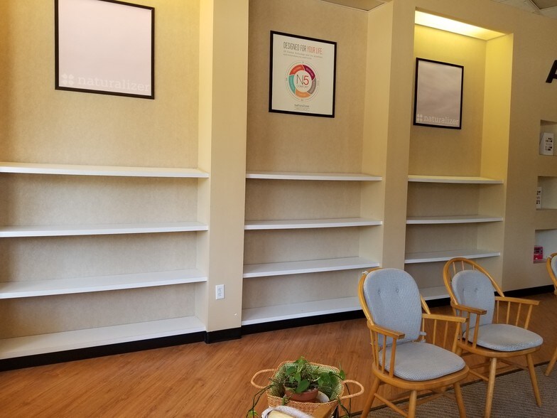 More Photos Of 10589 N Kings Hwy, Myrtle Beach Freestanding For Lease