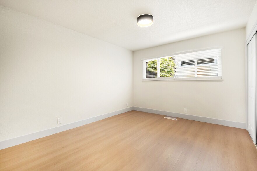 More Photos Of 10178 Alpine Dr, Cupertino Apartments For Sale