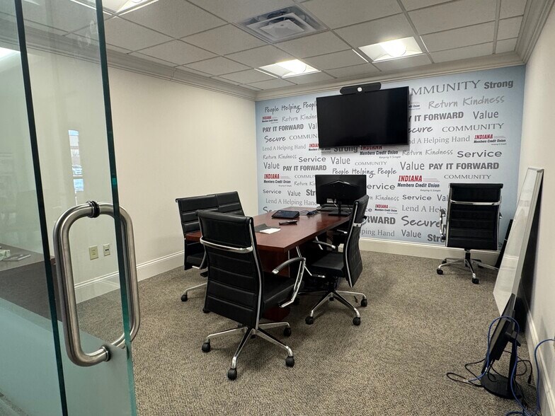 More Photos Of , Indianapolis Office For Sale