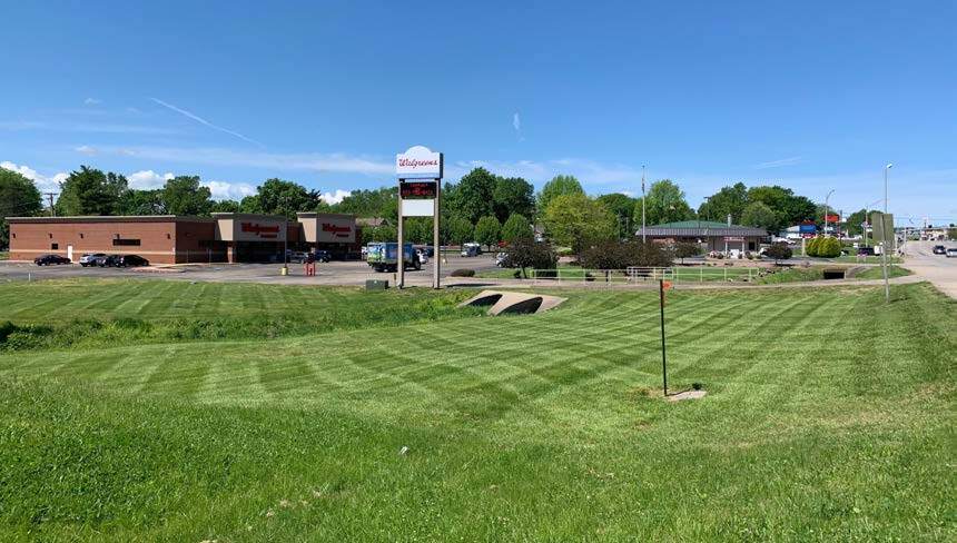 More Photos Of 126 E Karsch Blvd, Farmington Freestanding For Lease