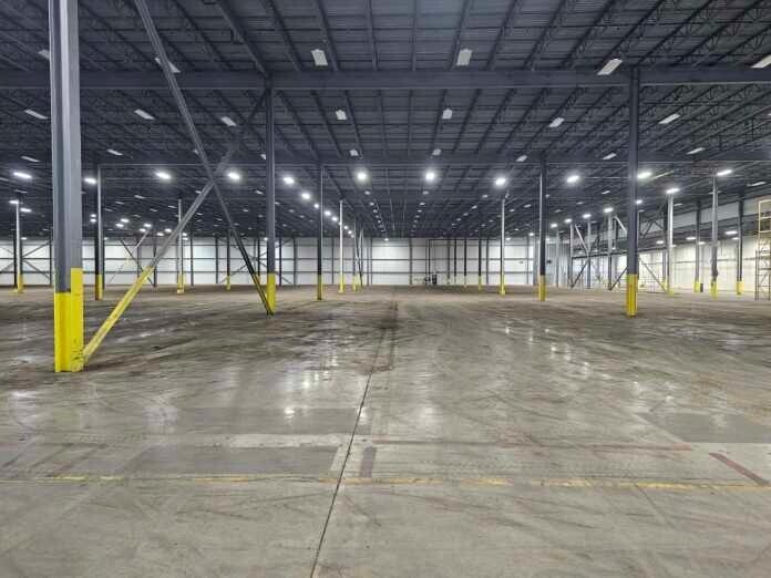 More Photos Of 4676 Erie Ave SW, Navarre Distribution For Sale