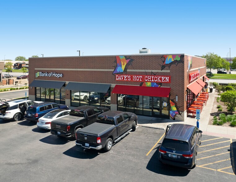 Primary Photo Of 5526 Touhy Ave, Skokie General Retail For Sale