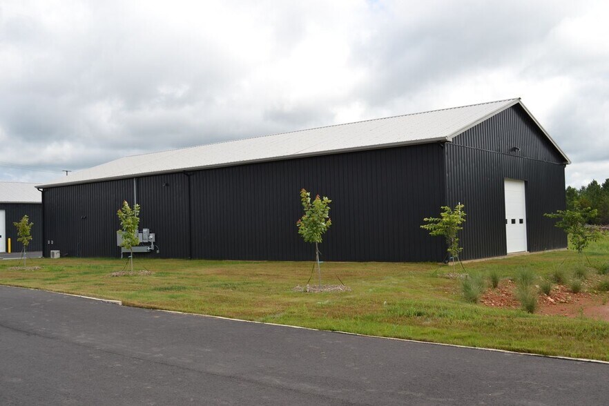 More Photos Of 1739 Woodhurst Ln, Albemarle Unknown For Lease