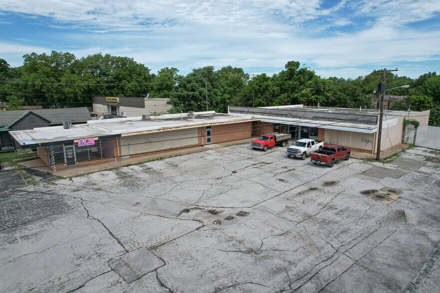 More Photos Of , Springfield General Retail For Sale