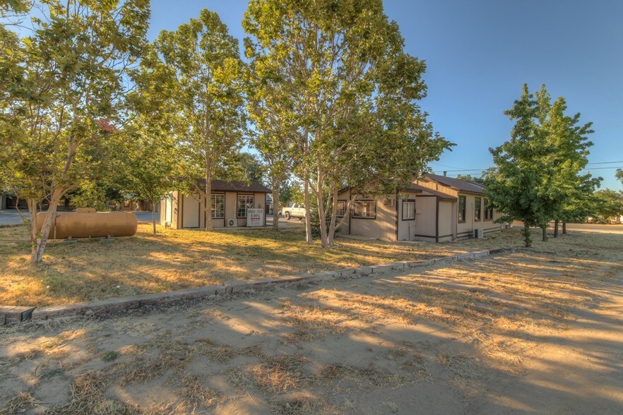 More Photos Of 56460 US Highway 371, Anza Office For Sale