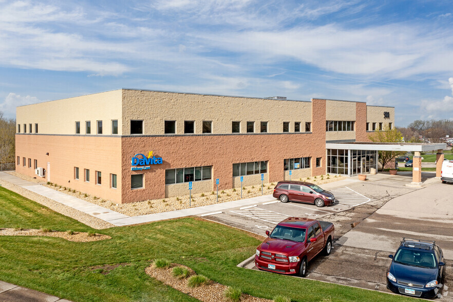 Primary Photo Of 501 E Nicollet Blvd, Burnsville Medical For Lease