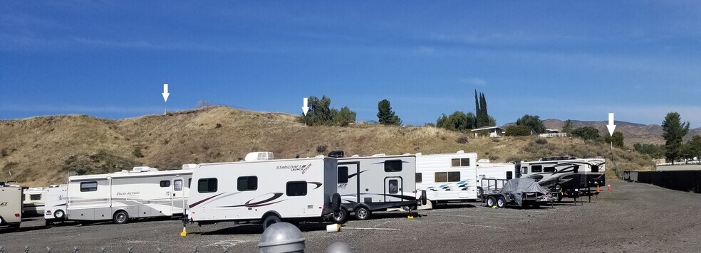 More Photos Of 29753-29757 Bouquet Canyon Rd, Santa Clarita Auto Dealership For Lease