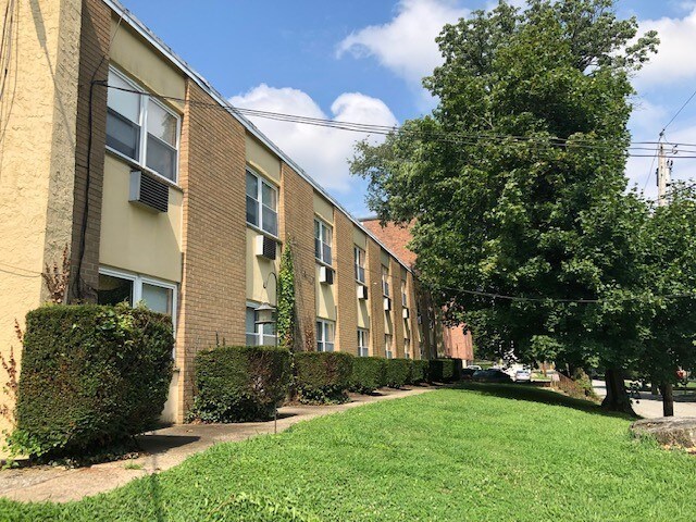 Primary Photo Of 105 Morton Ave, Ridley Park Skilled Nursing Facility For Sale