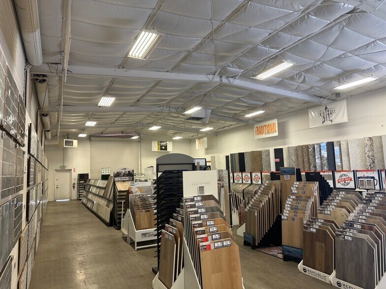 More Photos Of 6611 Rosedale Hwy, Bakersfield Service For Lease
