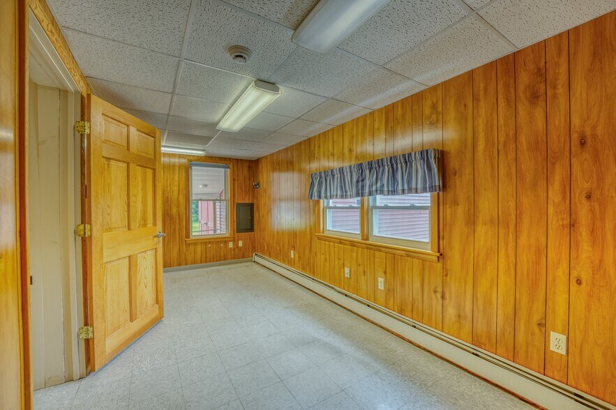 More Photos Of 134 Cottage St, Littleton Office Residential For Sale