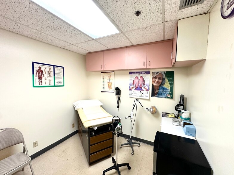 More Photos Of 16244 S Military Trl, Delray Beach Medical For Lease