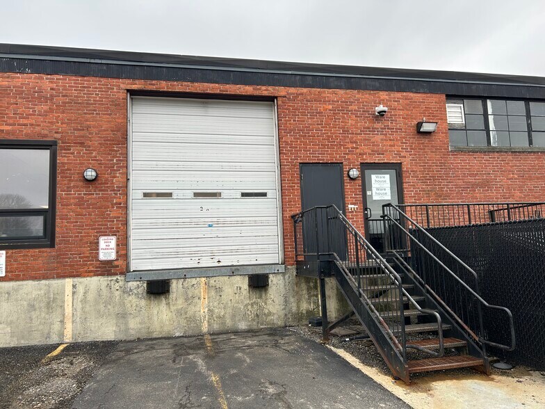 More Photos Of 29 Emerson Ave, Gloucester Light Manufacturing For Lease