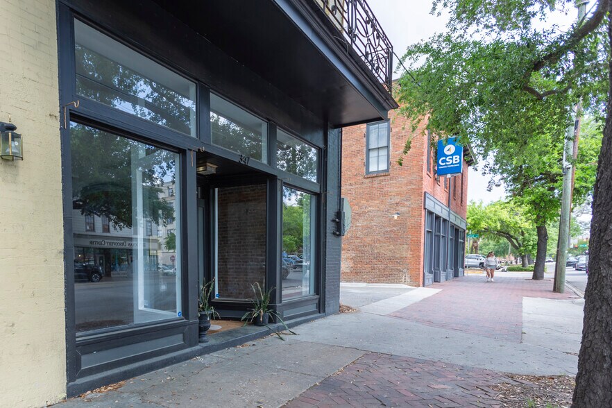 Primary Photo Of 347 Martin Luther King Jr Blvd, Savannah Storefront Retail Residential For Lease