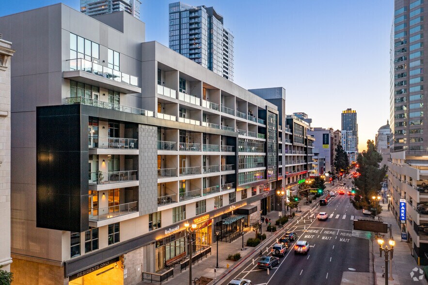 More Photos Of 750 S Grand Ave, Los Angeles Apartments For Lease