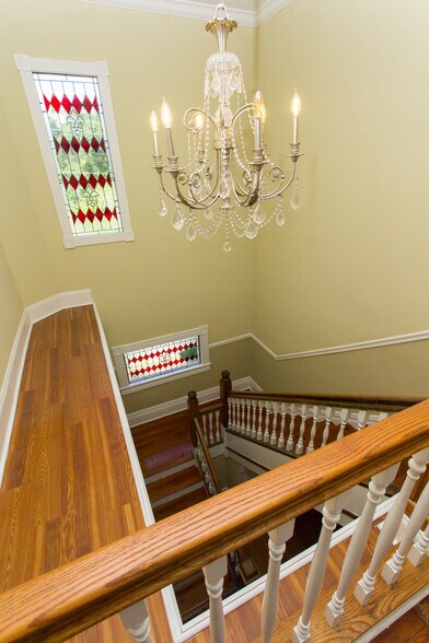 More Photos Of 921 N Palafox St, Pensacola Office For Sale