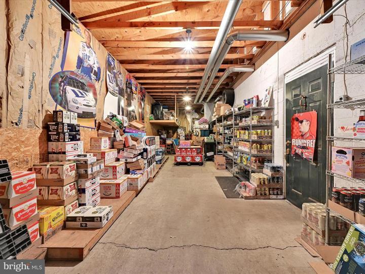 More Photos Of 20 Main St, Lykens Freestanding For Sale