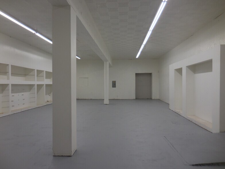 Primary Photo Of 431 N La Cienega Blvd, Los Angeles Storefront For Lease