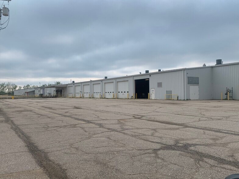 More Photos Of 331 Graham Rd, Imlay City Manufacturing For Lease