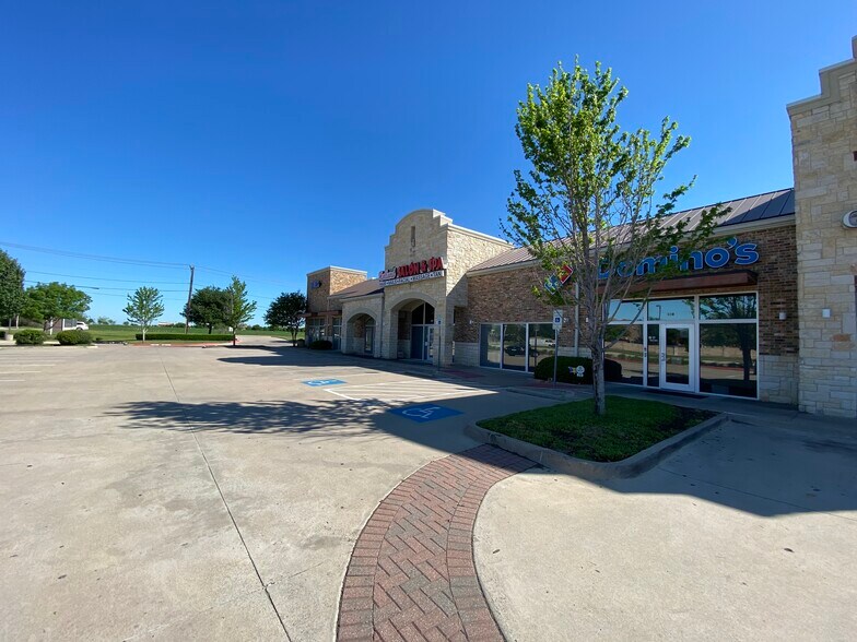 More Photos Of 717 N Holland Rd, Mansfield Freestanding For Lease