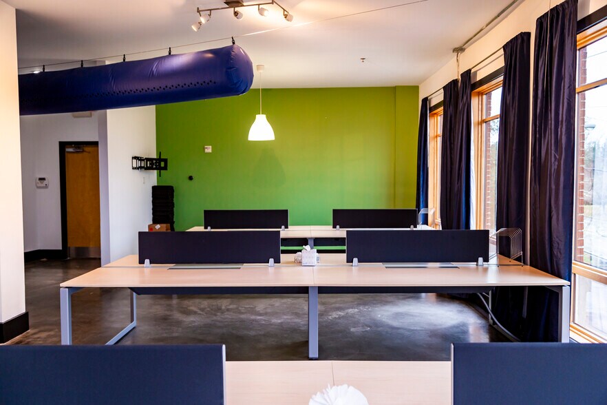More Photos Of 319 Atlanta St SE, Marietta Office For Lease