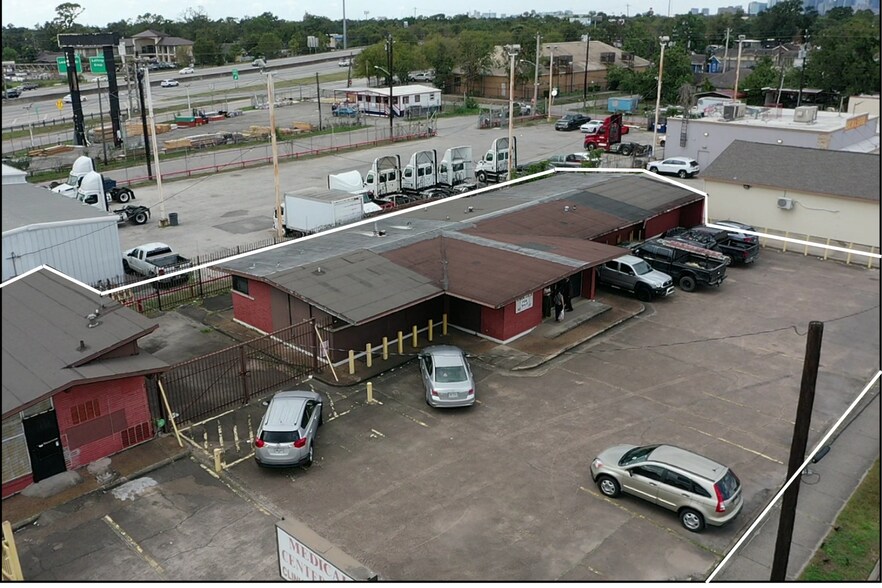 More Photos Of 7112 Lyons Ave, Houston Medical For Lease