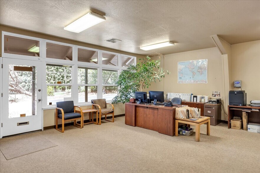 More Photos Of 22709 Twain Harte Dr, Twain Harte Office Residential For Sale