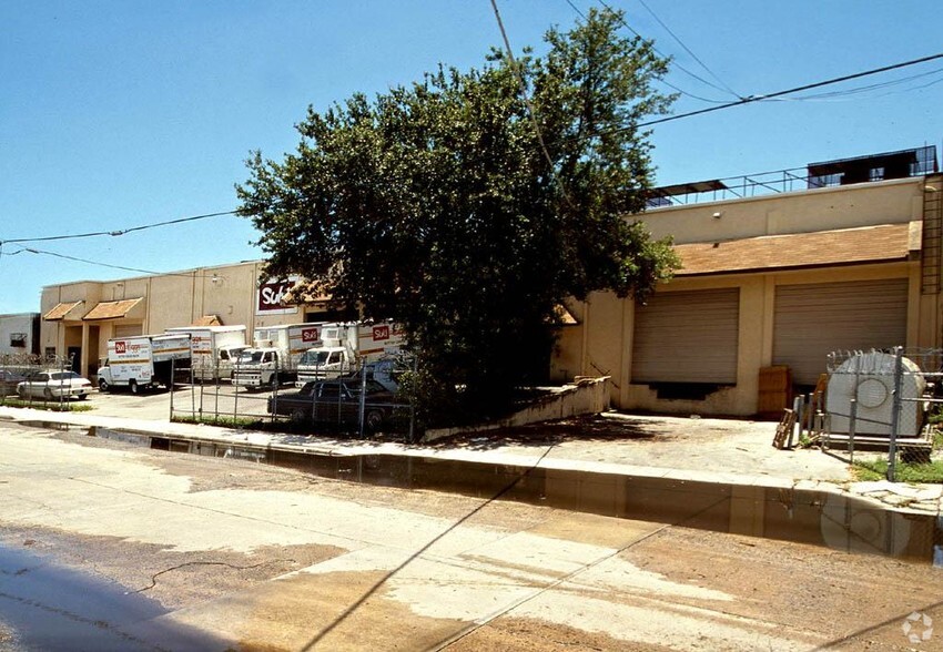 Primary Photo Of 1486 NW 23rd St, Miami Warehouse For Sale