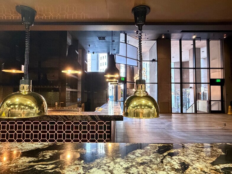 More Photos Of 800 W 6th St, Los Angeles Office For Lease